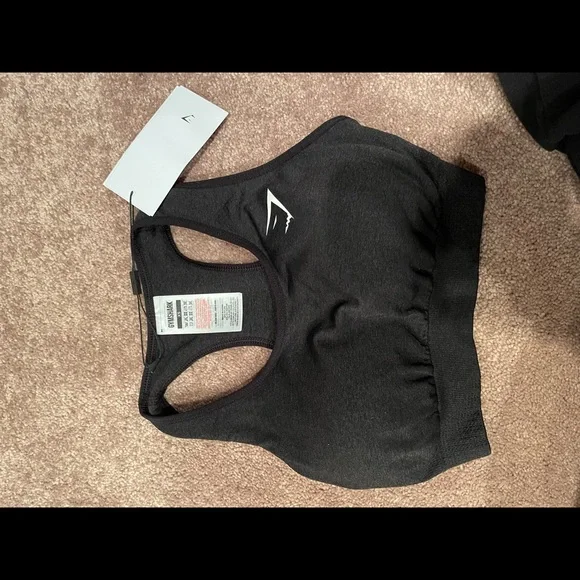 Gym shark sports bra NWT - Picture 1 of 1